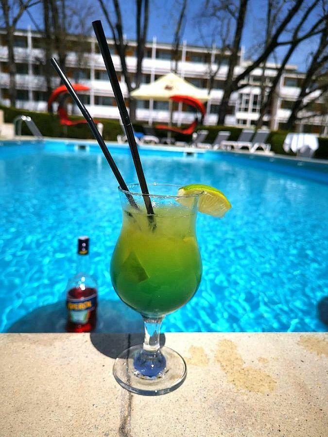 Hotel Decebal Neptun Eksteriør billede